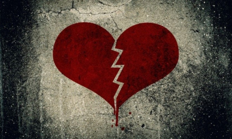 Δεν σου λείπει αυτός. Σου λείπει το πώς ένιωθες όταν ήσουν μαζί του